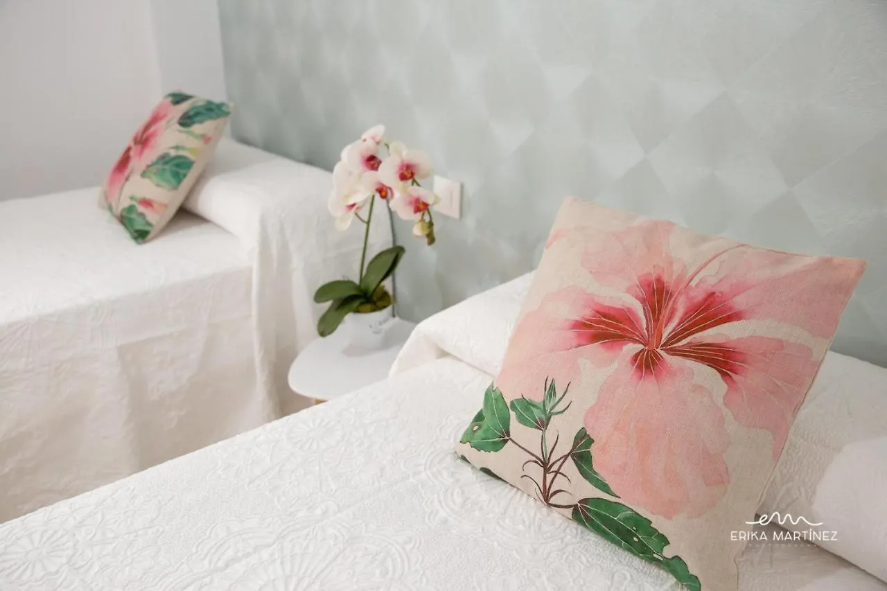 Apartamento Pale Cream Mrz Rentals Jerez de la Frontera Apartment